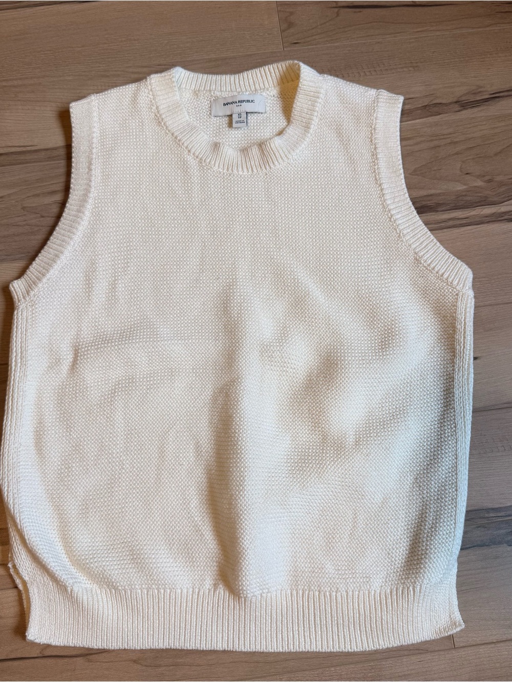 NWOT Banana Republic Cream Textured Knit Crewneck Sweater Tank
